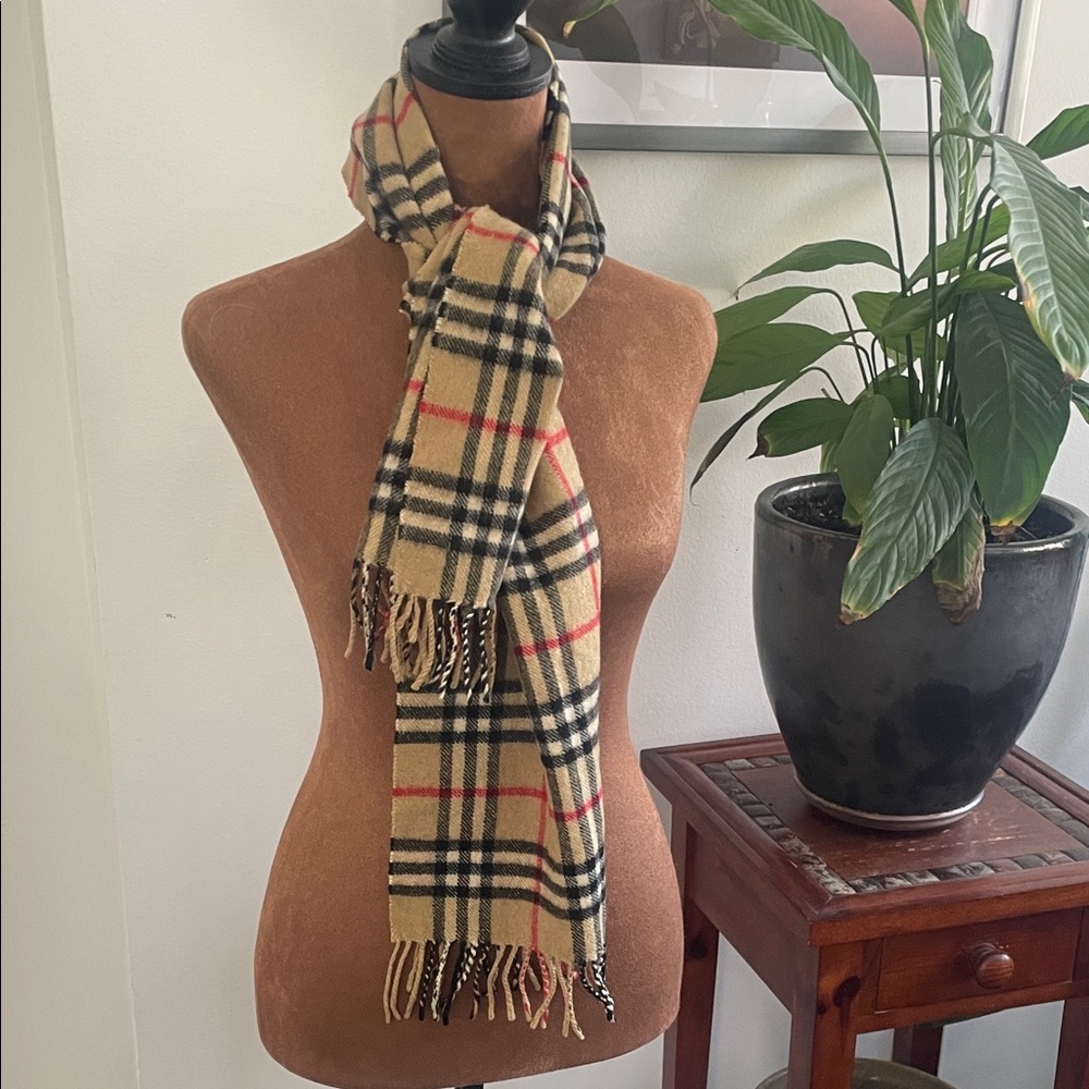 Burberry Beige and Black Check Scarf